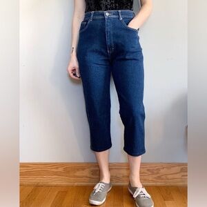 Bill Blass Vintage 90s Easy Fit Medium Wash Denim Capris EUC